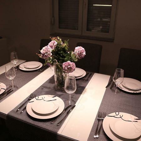 Booking Zadar Villa Franov With Pool, 10 Min From The Old Town Of Задар Екстериор снимка